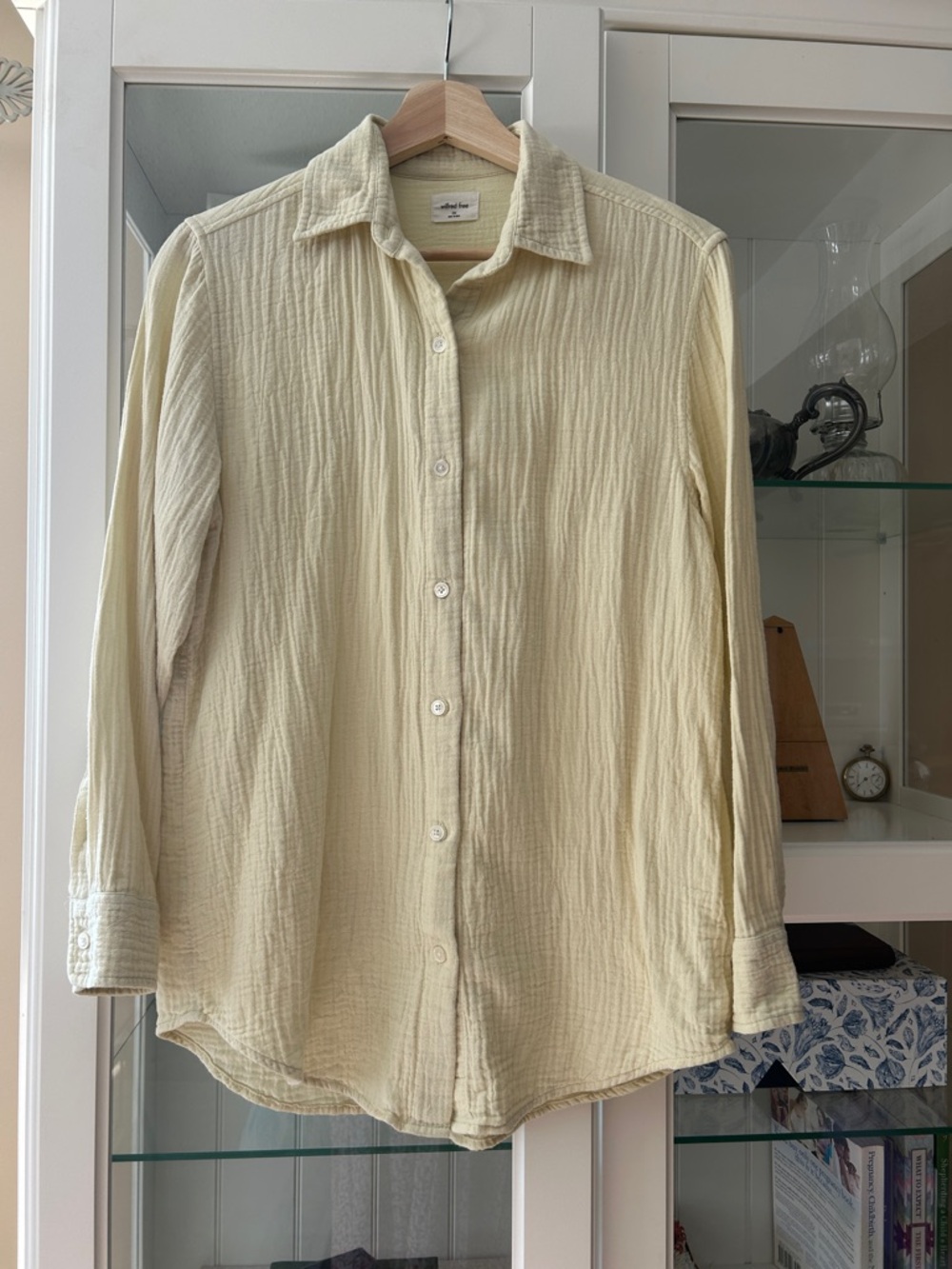 Wilfred butter yellow cotton button up shirt